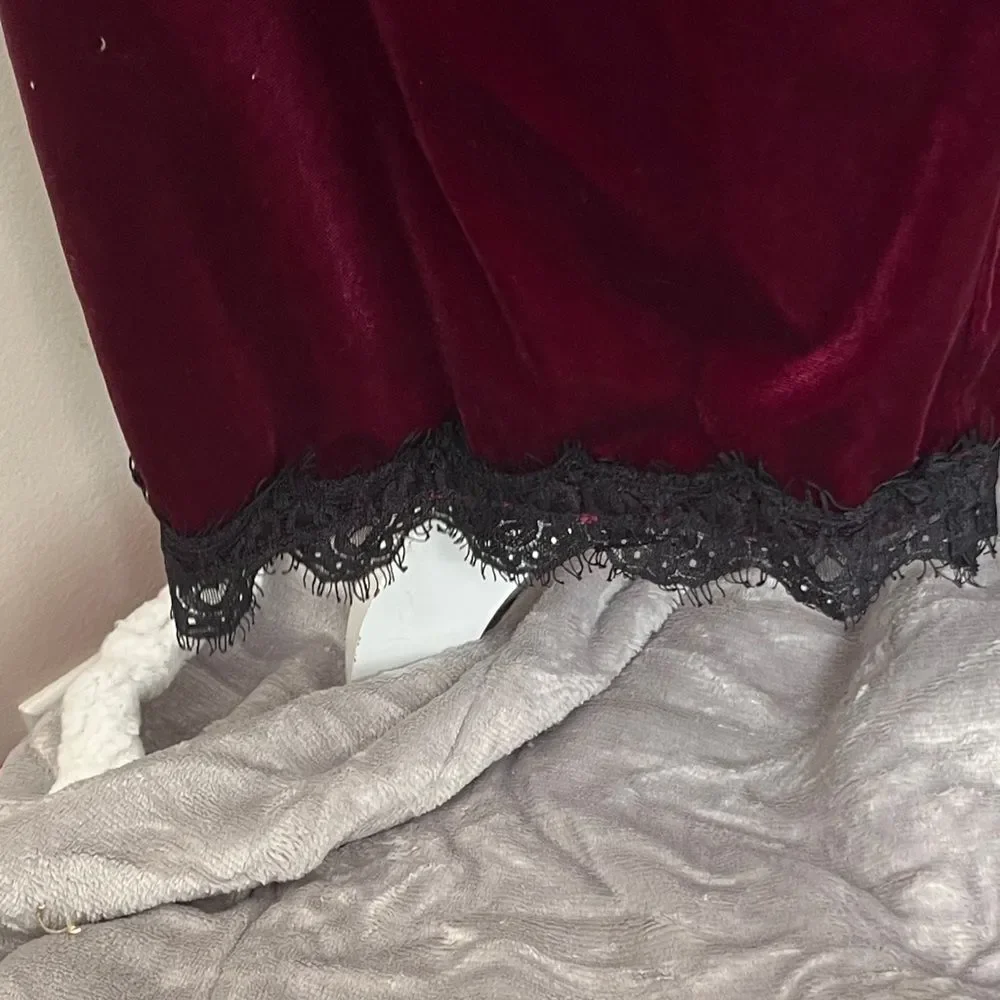 NWOT Boston Proper Burgundy Velvety Sleepwear Set Size XL